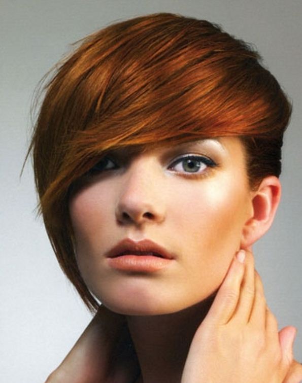 Taglio di capelli da lunghi a corti