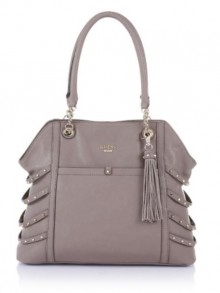 Borse Guess collezione inverno 2014 2015 Catalogo Prezzi