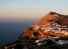 Isola di Folegandros al tramonto 220x160 - Idee vacanze Grecia: isola Folegandros tra natura e relax Isola di Folegandros al tramonto Isola di Folegandros al tramonto 220x160 - Idee vacanze Grecia: isola Folegandros tra natura e relax