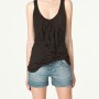 Short in jeans e canotta Zara Lookbook maggio 2011