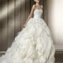 Abito da sposa 2012 collezione Pronovias modello Escorial
