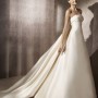 Vestito da sposa 2012 Pronovias Onil