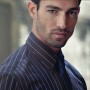 Camicia a riche e cravatta uomo