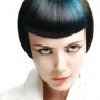 taglio capelli neri con riflessi colore blu 2012