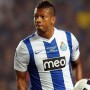 Fredy Guarin con capelli rasati ai lati
