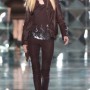 Giubbetto in pelle e top con paillettes Patrizia Pepe inverno 2012 2013