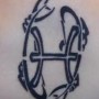 Tatuaggio tribale segno zodiacale pesci