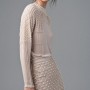 Blusa e gonna con perline Zara lookbook agosto 2012