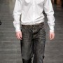 Camicia bianca con farfallino e jeans DolceGabbana