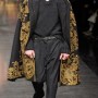 Mantella decorata stile barocco DolceGabbana inverno 2013 uomo