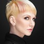 Taglio capelli corti inverno 2012 2013 con sfumature rosa