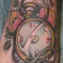 Tatuaggio bussola sul piede