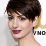 Anne Hathaway 2013 con taglio capelli corti