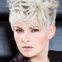 Taglio capelli corti mossi donna 2013