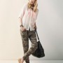 Pantaloni camouflage e scarpe pantofola Tally Weijl primavera estate 2013