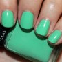 Verde menta per la manicure primavera estate 2013
