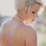 Acconciatura sposa con capelli medio corti