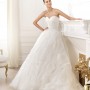 Abito da sposa con scollo a cuore 2014 Pronovias mod Lastel