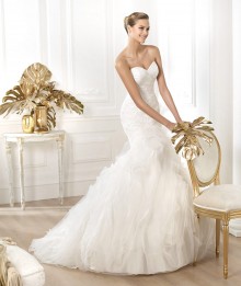 Pre collezione Abiti da sposa 2014 Pronovias 220x261 - Pre collezione Abiti da sposa 2014 Pronovias Pre collezione Abiti da sposa 2014 Pronovias Pre collezione Abiti da sposa 2014 Pronovias 220x261 - Pre collezione Abiti da sposa 2014 Pronovias