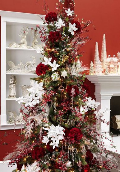 Decorazioni Natalizie Bianche E Rosse.Albero Di Natale 2013 Con Decorazioni Rosse E Bianche