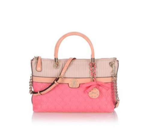 Borsetta a mano e a tracolla Guess primavera estate 2014 prezzo 150 euro