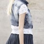 Gilet in jeans e gonnellina Benetton primavera 2014
