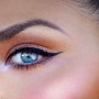 Make up occhi azzurri con ombretto color bronzo