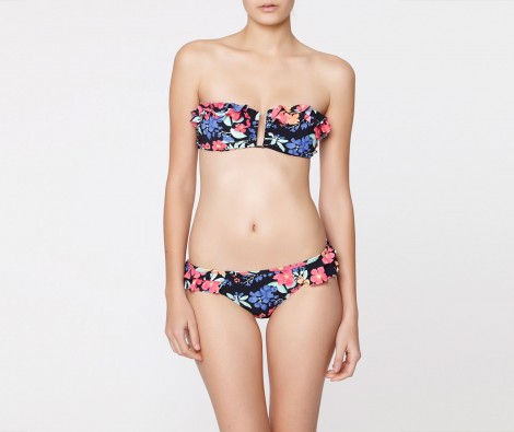 Bikini con reggiseno a fascia estate 2014