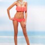 Costume da bagno Bershka con reggiseno a fascia con volant estate 2014