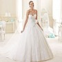 Abito da sposa con scollo a cuore 2015