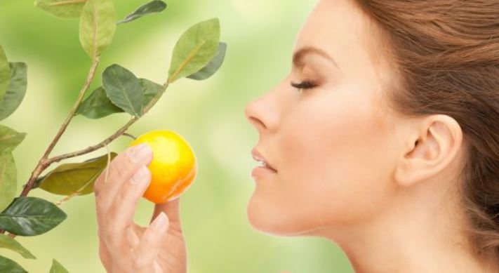Pelle con acne Rimedi Naturali