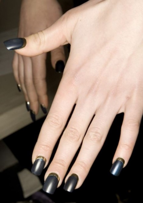 Grigio canna di fucile e oro moda unghie inverno 2014 2015