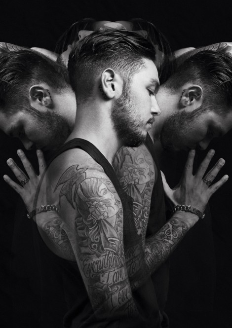 Tendenza taglio capelli uomo inverno 2015 rasati ai lati