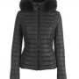 Piumino corto con cappuccio bordato di pelliccia Refrigiwear 2016 prezzo 519 euro mod Myrtle
