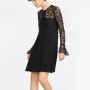 Abito da sera con maniche di pizzo nero Zara prezzo 49 95 euro