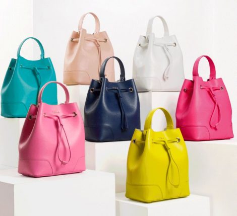 صورة فوتوغرافية البرلمان الفراولة catalogo furla borse amazon -  levincosmetology.com