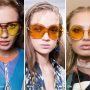 Moda occhiali da sole con lenti colorate gialle