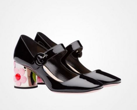 Scarpe Mary Jane Prada collezione primavera estate 2017 prezzo 750 euro