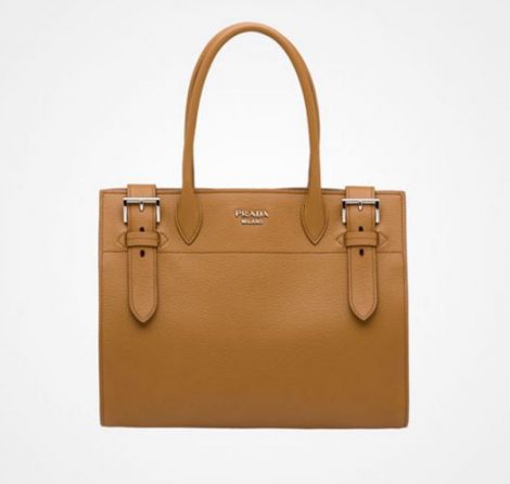 Shopping Prada caramello collezione primavera estate 2017 prezzo 1600 euro