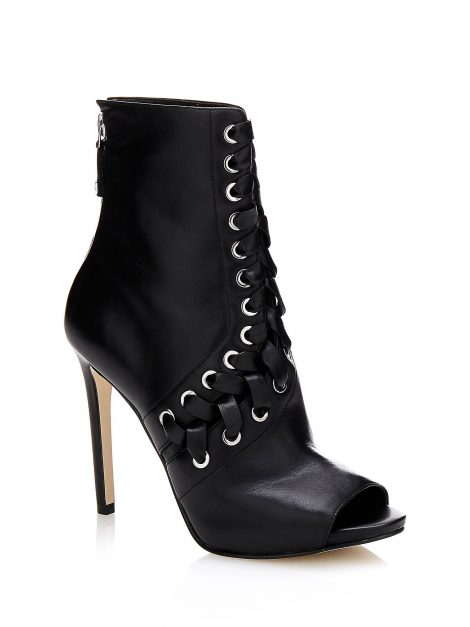 Tronchetto spuntato in pelle con lacci Guess moda inverno 2017 2018