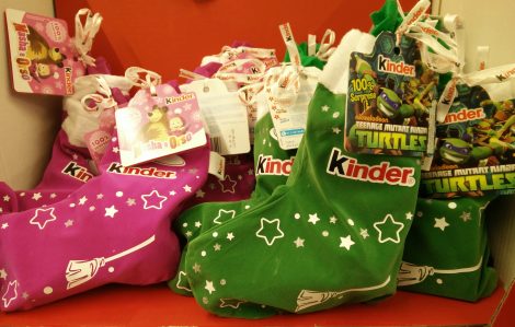 Nuove Calze della Befana Kinder 2018 rosa e verde Masha e Orso e Turtles