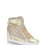 Scarpe sneakers con zeppa interna Guess mod Forty prezzo 120 euro