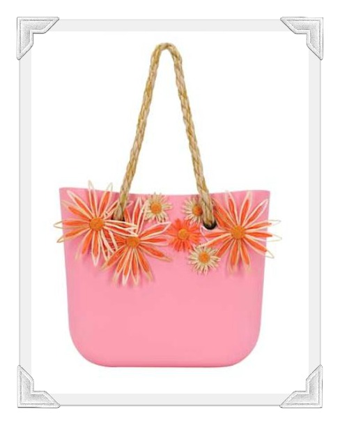 Nuova Borsa O Bag Estate 2018 con i fiori in Rafia