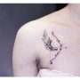 Tatuaggio freccia con arco