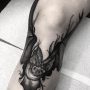 Immagine tatuaggio pipistrello sulla gamba