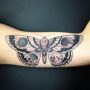 Tattoo Falena sul braccio
