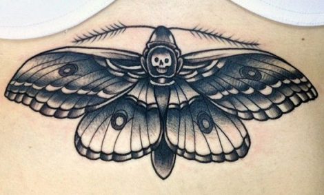 Tatuaggio Falena Sfinge Testa di Morto