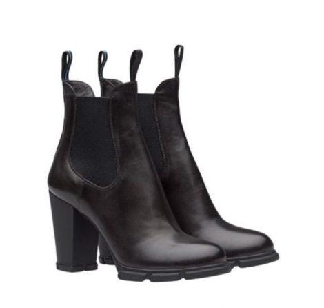 Tronchetto Prada con tacco alto e suola in gomma inverno 2018 2019 prezzo 650 euro 470x446 - Prada Stivali e Stivaletti inverno 2018 2019