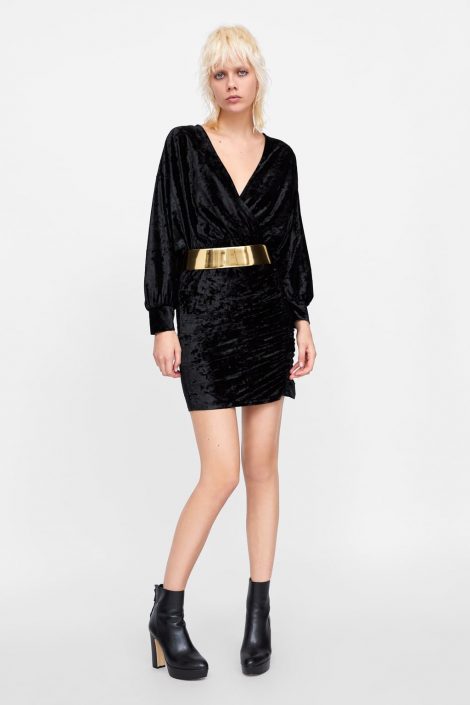 Abitino in velluto con cintura Zara Capodanno 2018 2019 470x705 - ZARA Abiti eleganti da sera e Capodanno 2018 2019