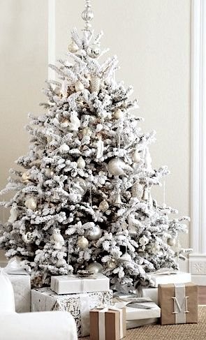 Addobbi Natalizi Stile Nordico.Albero Di Natale Monocromatico Stile Nordico